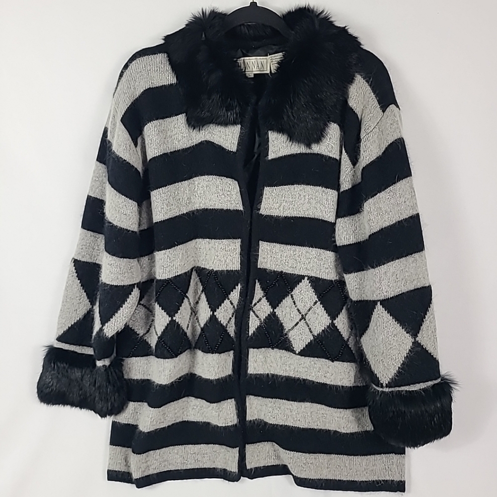 Vintage Shannan Black Grey Angora Fur Collar Wool Blend Beaded Sweater Sz L